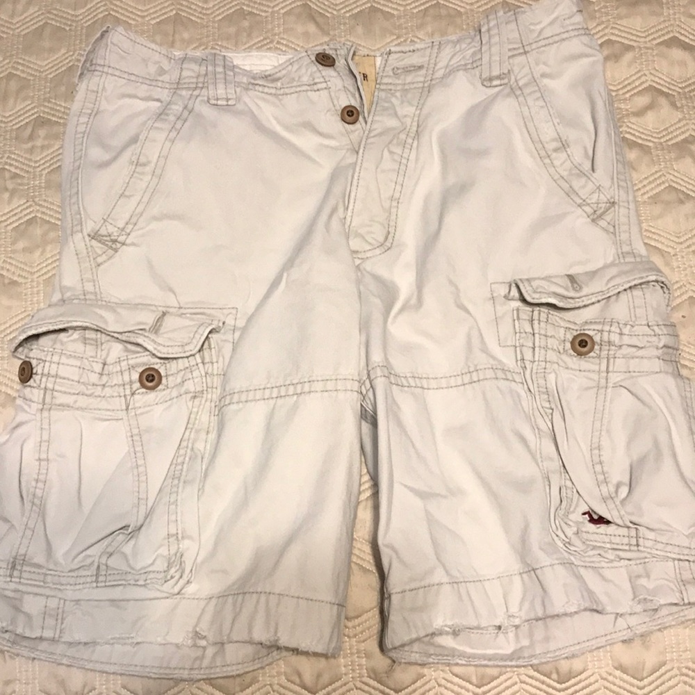 Men’s cargo shorts